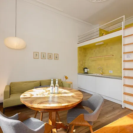Statthaus - Statt Apartman Köln