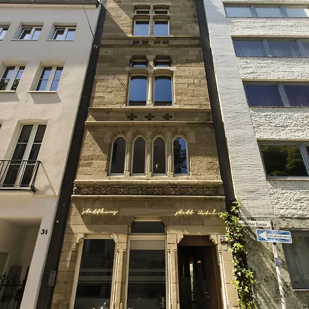 Statthaus - Statt *